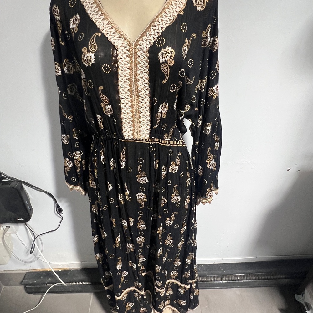 Elegant Black Paisley Dress cotton
